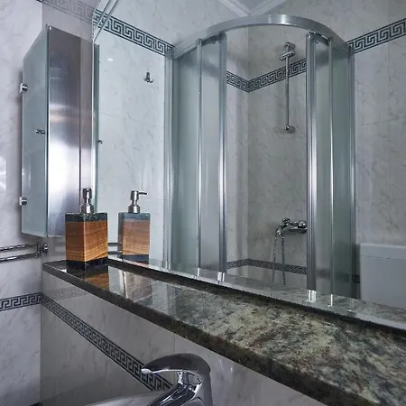 Leamar Ντουμπρόβνικ